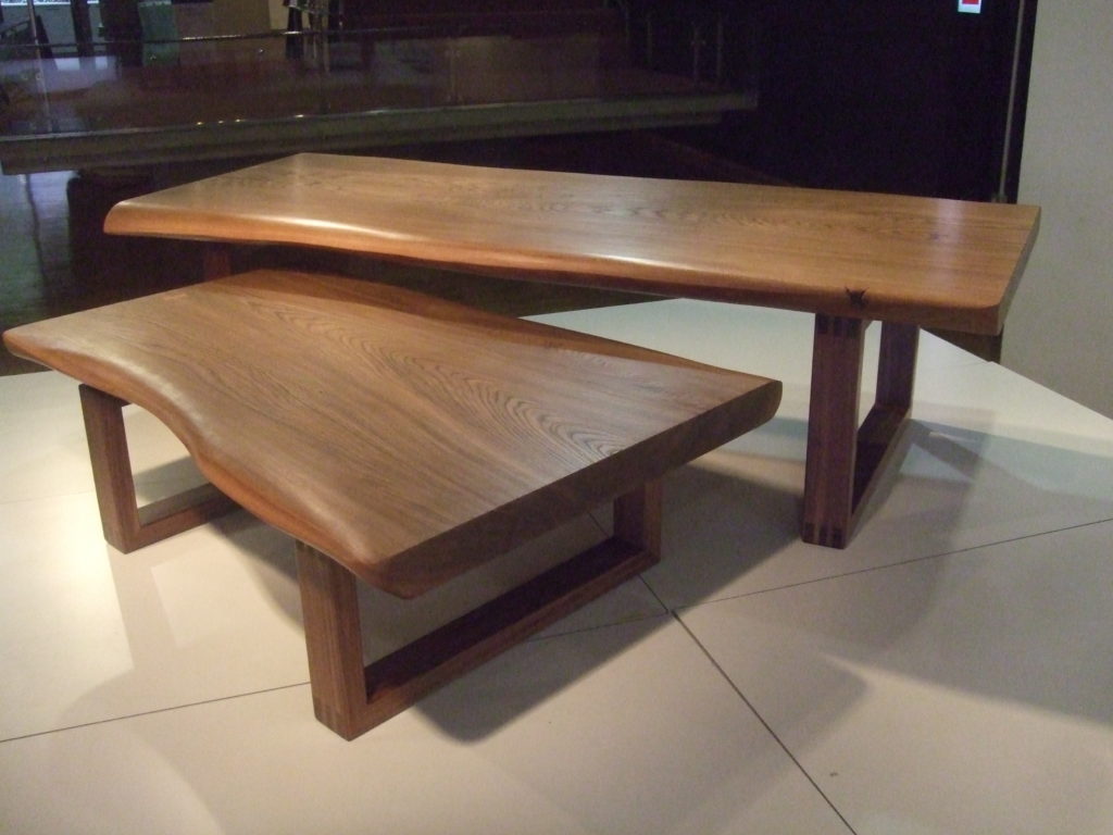 W – TABLE