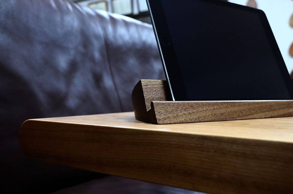 TABLET STAND