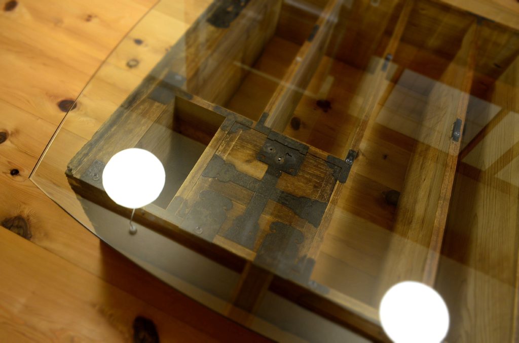 GLASS TABLE